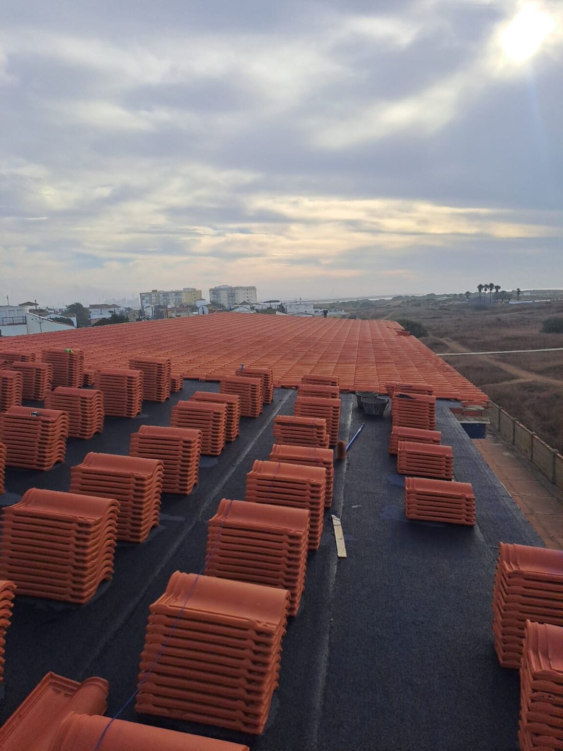 Empresa de reformas de tejados en Huelva para casas de campo y chalets