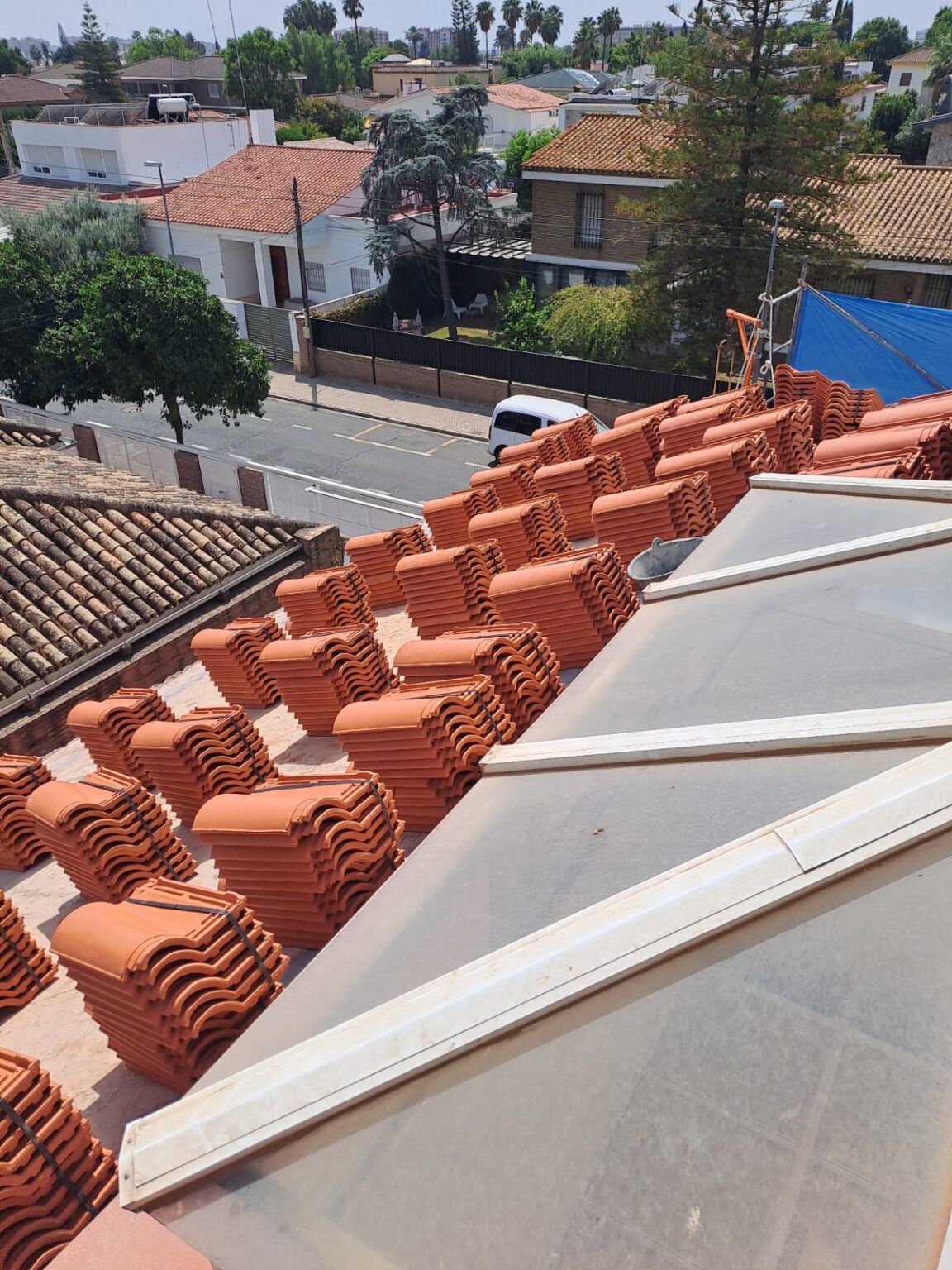 Presupuesto para arreglar tejados en Huelva sin compromiso